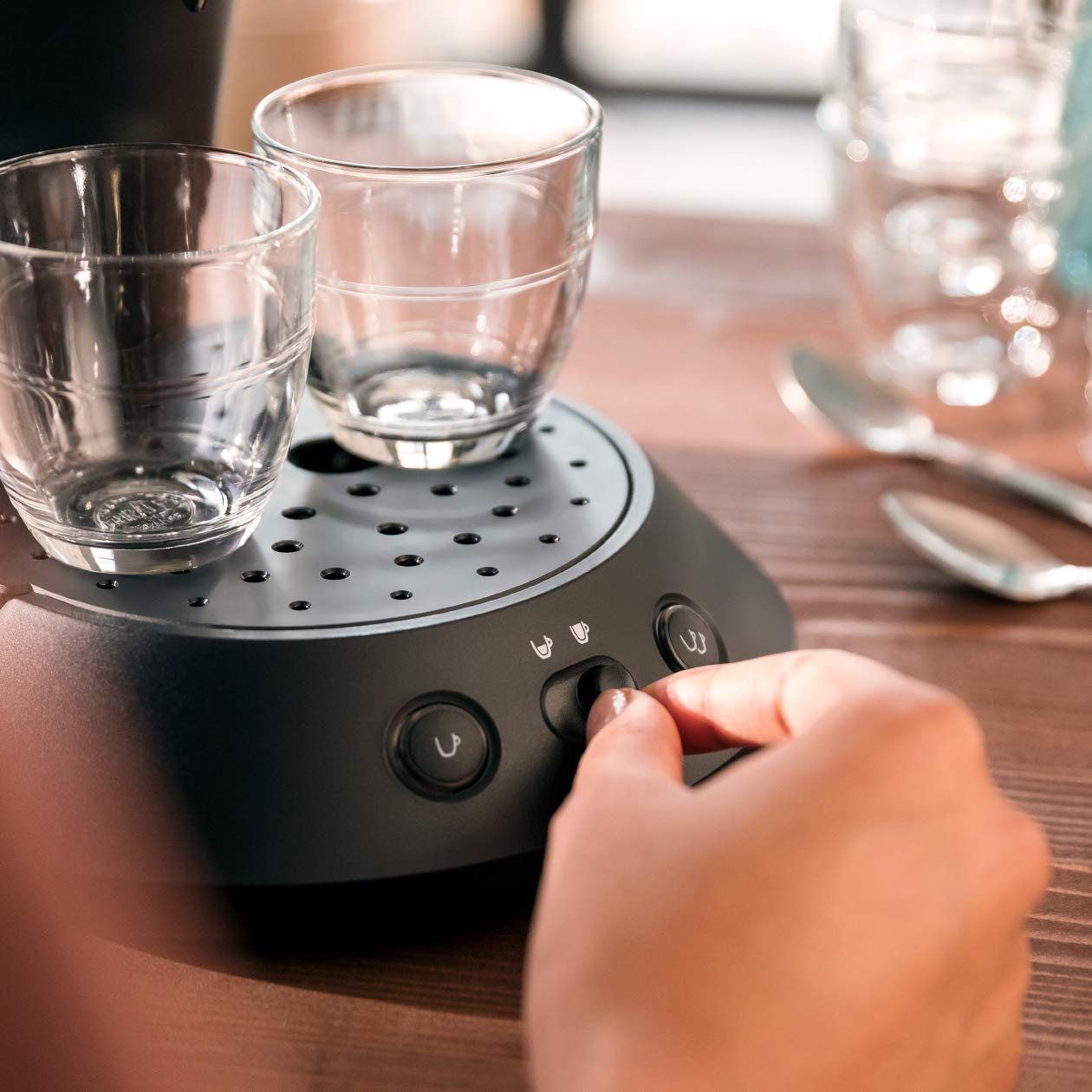 Cafetière à Dosettes Senseo Noir Intense CSA210/61